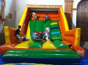 hinchables en huelva con niños